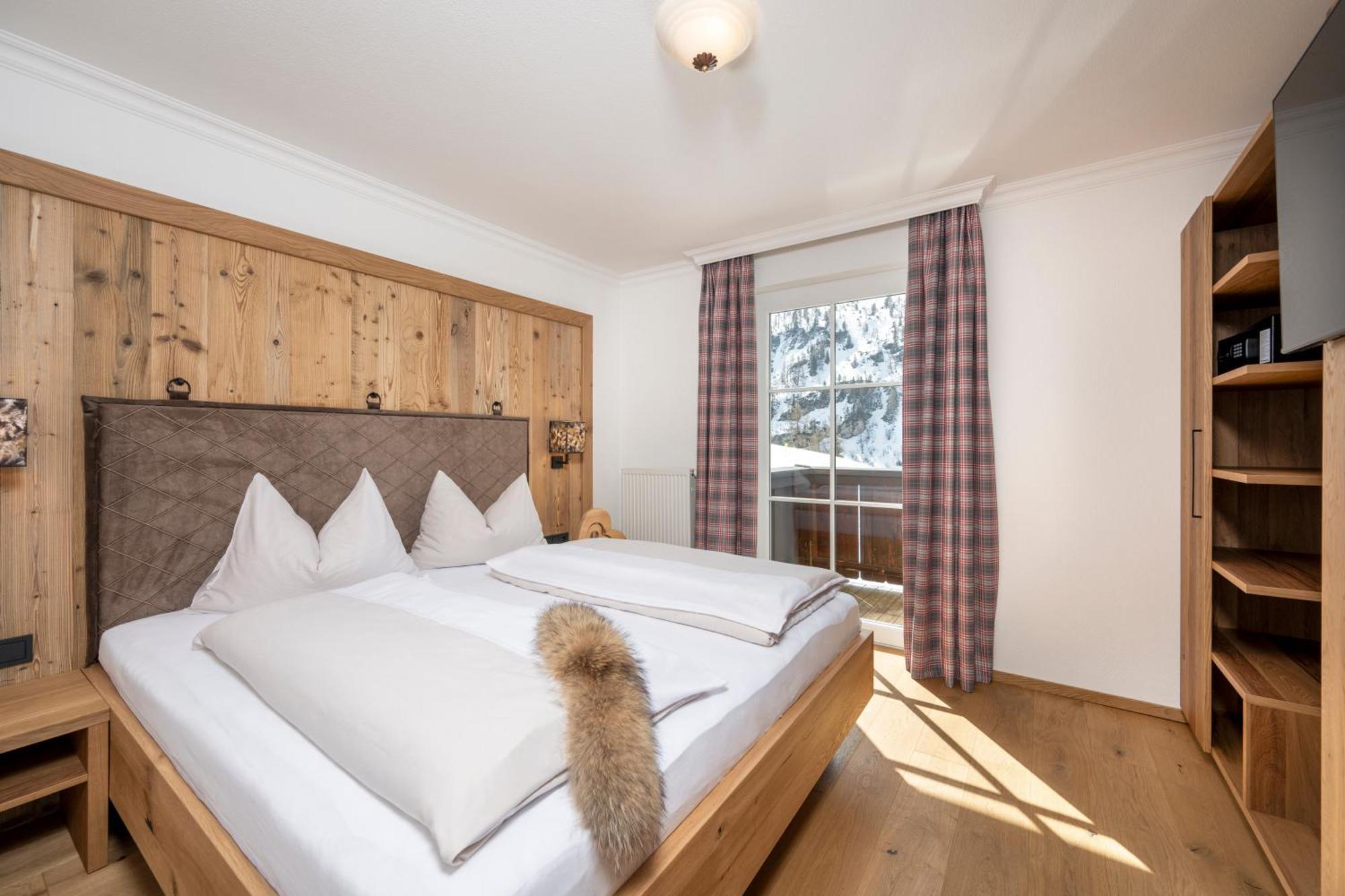 Hotel Almschloessl & Schrotteralm Obertauern Bagian luar foto